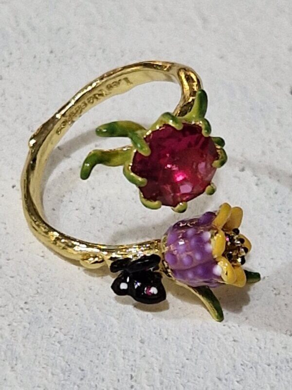 Anello Les Nèrèides tema Floreale con fiore, farfalla e gioiello multicolor