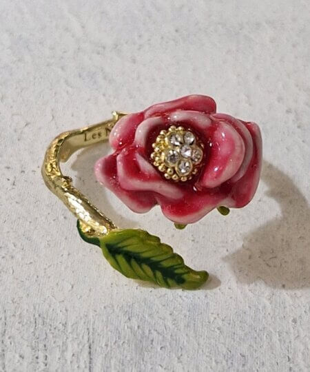Anello Les Nèrèides tema Floreale con Rosa