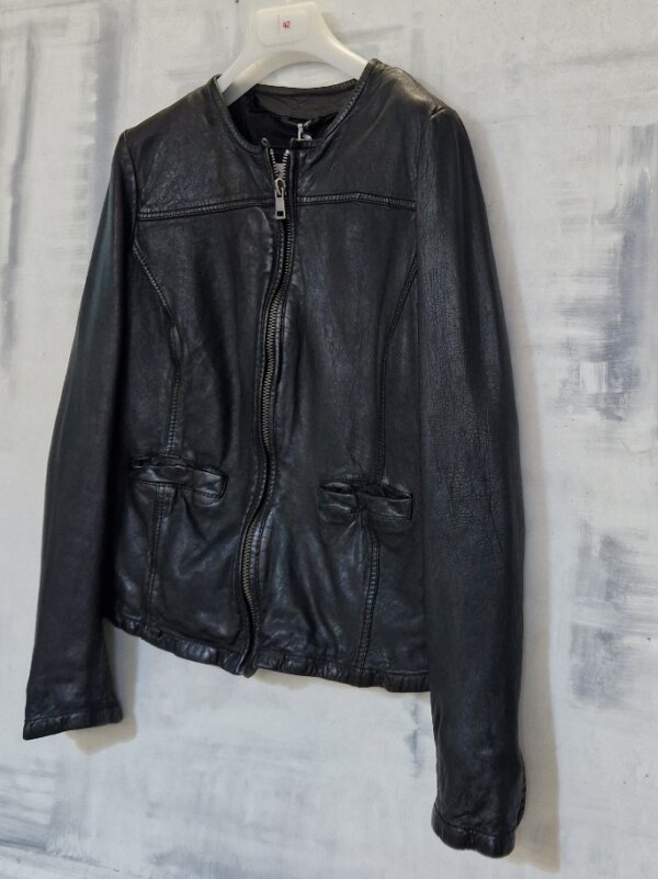Giubbino lavato donna INTERNO 42 in vera pelle nero - immagine 3