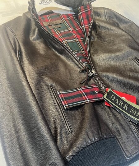 Giubbino imbottito THE JACK LEATHERS in pelle martellata con trama Check all'interno East Village - Testa di Moro